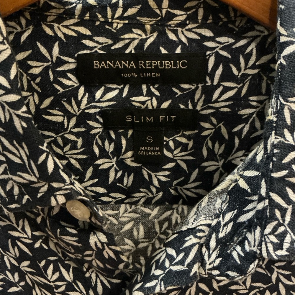 Banana Republic Navy Linen Shirt with White Leaf Pattern